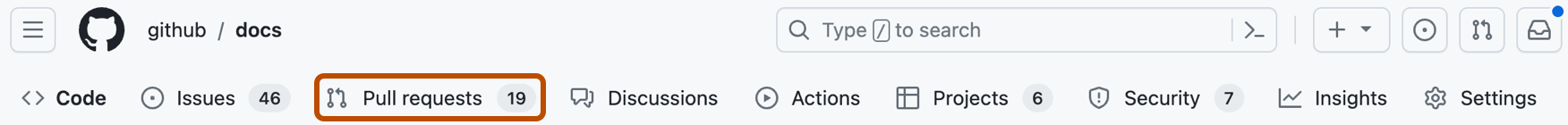 存储库的主页的屏幕截图。 在水平导航栏中,标记为“拉取请求”的选项卡以深橙色标出。