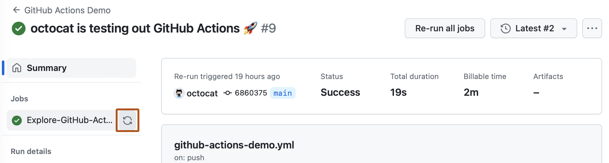 “工作流运行”页的屏幕截图。 在作业右侧的左侧边栏中,同步图标以深橙色标出。